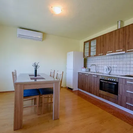 Apartman&sobe Široki Brijeg